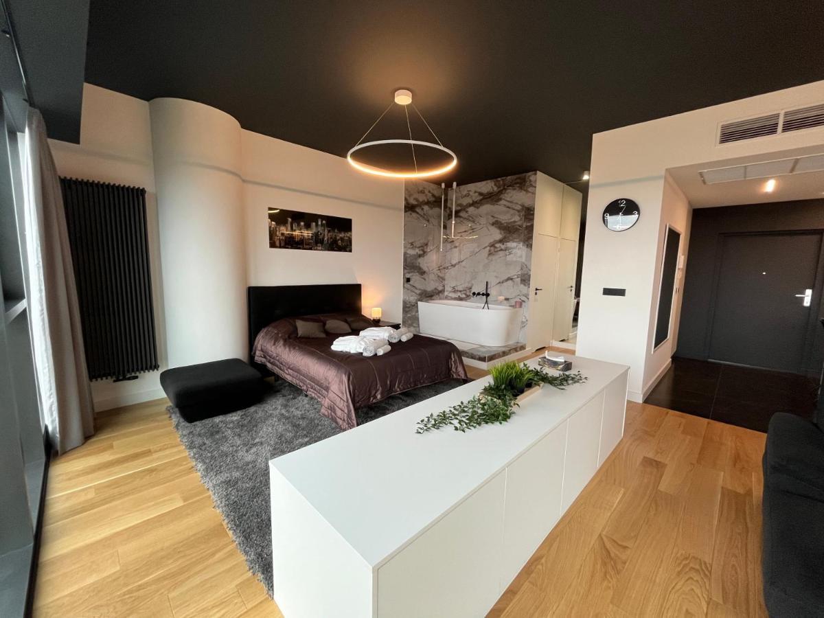 Hanza Tower - Luxurious Apartment 60M2 - 15Th Floor City View Щецин Экстерьер фото